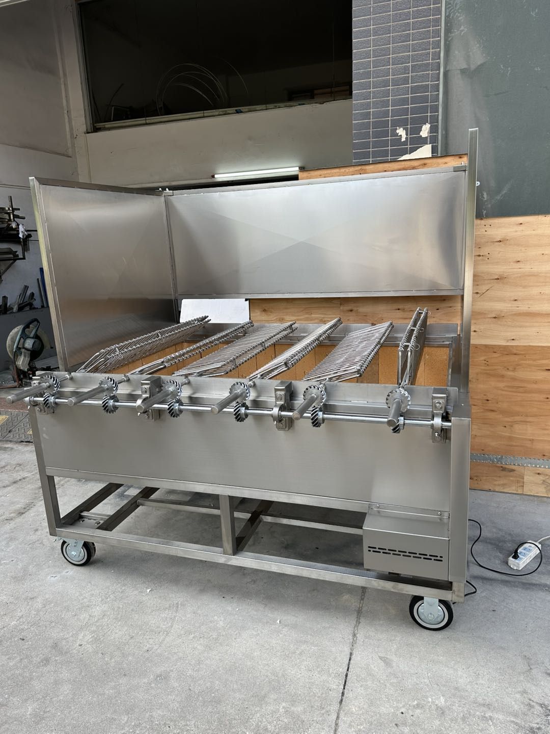 Charcoal Rotisserie Chicken Grill