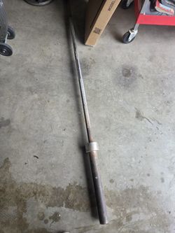 7ft Olympic Barbell With Plates