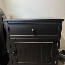 Night stand