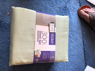 Bed sheet 300 thread