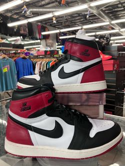 Air Jordan 1 Retro High Black Toe Reimagined