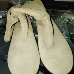 Kaki Boots 