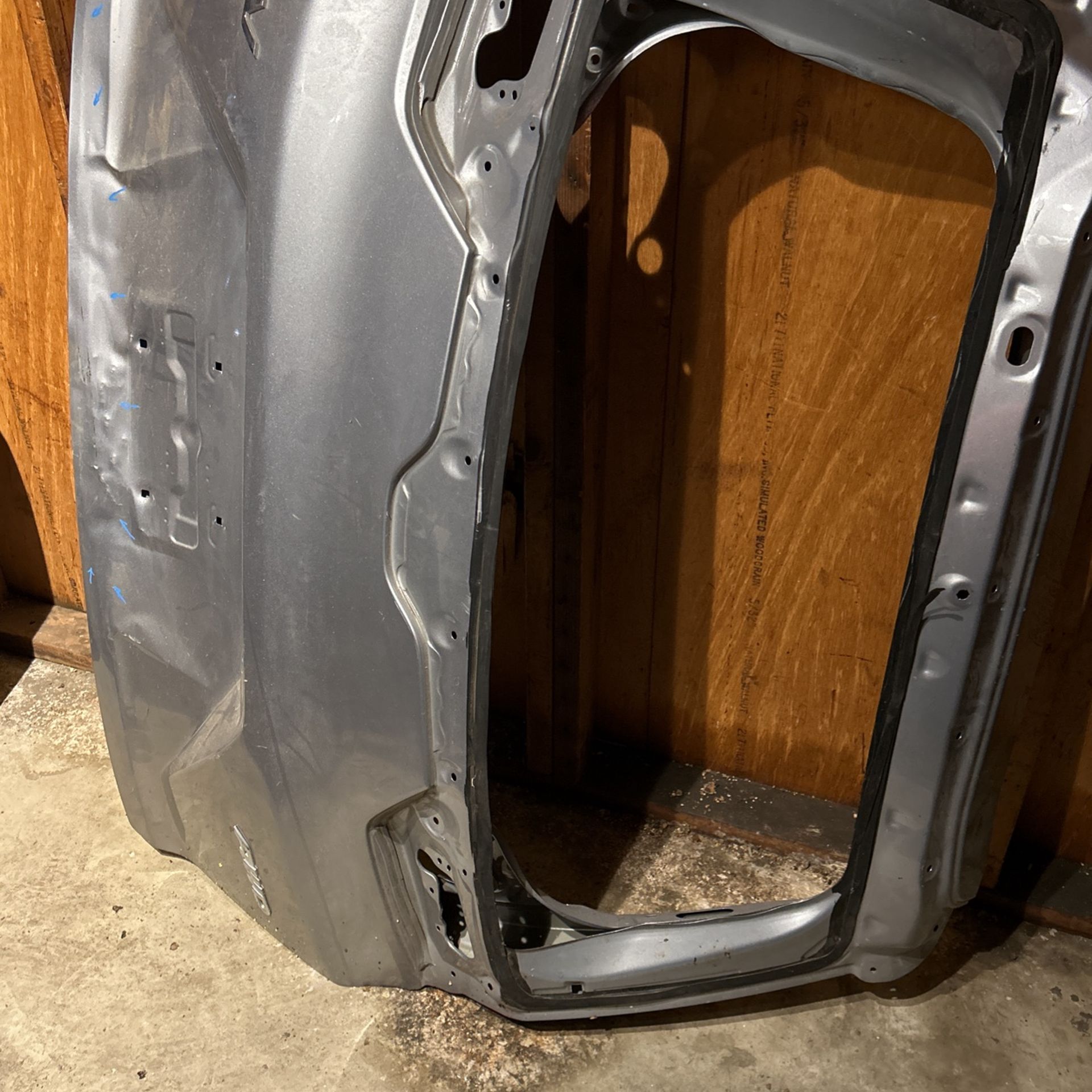 2017 - 2022 HONDA CRV CR-V TAILGATE LIFT GATE Silver color OEM