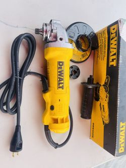 DEWALT 11 Amp Corded 4.5 in. Small Angle Grinder