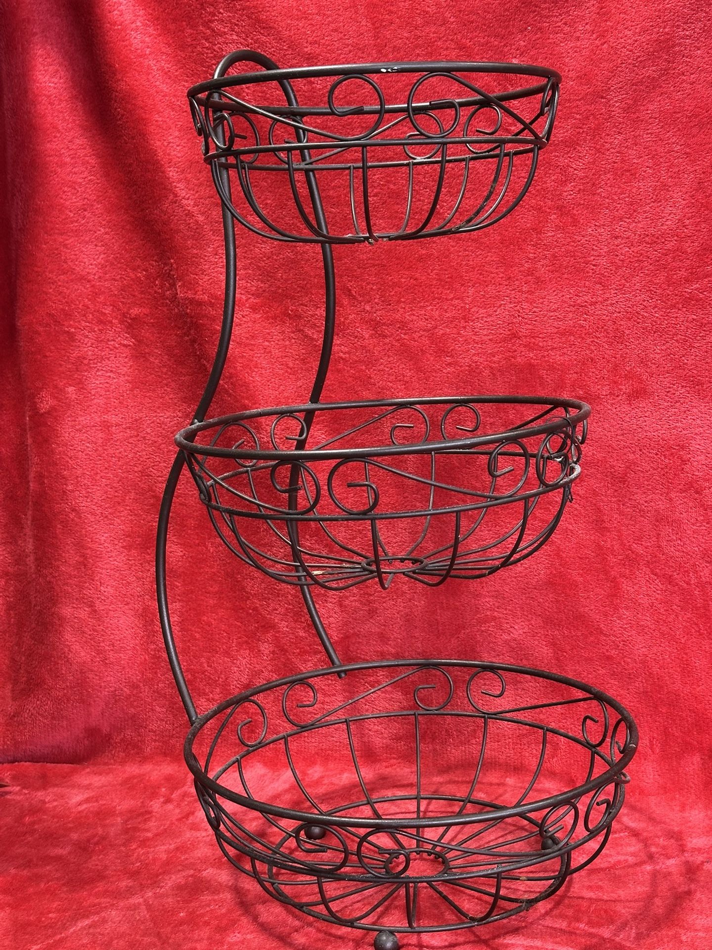 3-Tier Metal Fruit Basket Stand – Black Wire Storage Rack