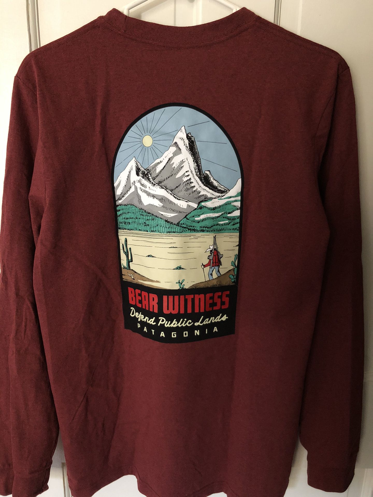Patagonia Bear Witness Long Sleeve Special Edition Responsibili-Tee Shirt Size Small