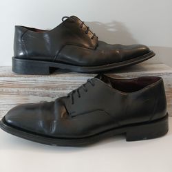 Black Leather Cap-Toe Oxford Dress Shoes