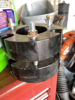 Nissan Titan Leveling Kit