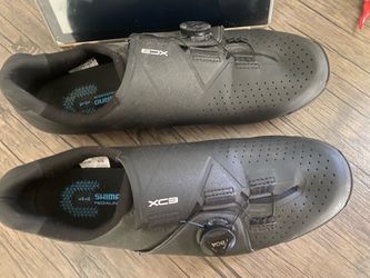 Shimano xc3 size 44 (10 ) $40