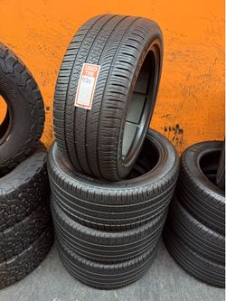 275/45R21 Pirelli Scorpion Zero Full Set of 4 Tires