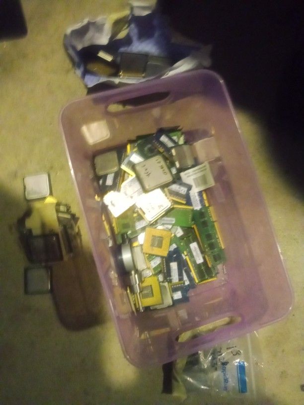 25 Or So Cpus And Laptop Ram