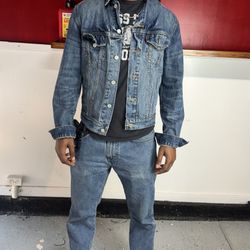Levi’s jean jacket 