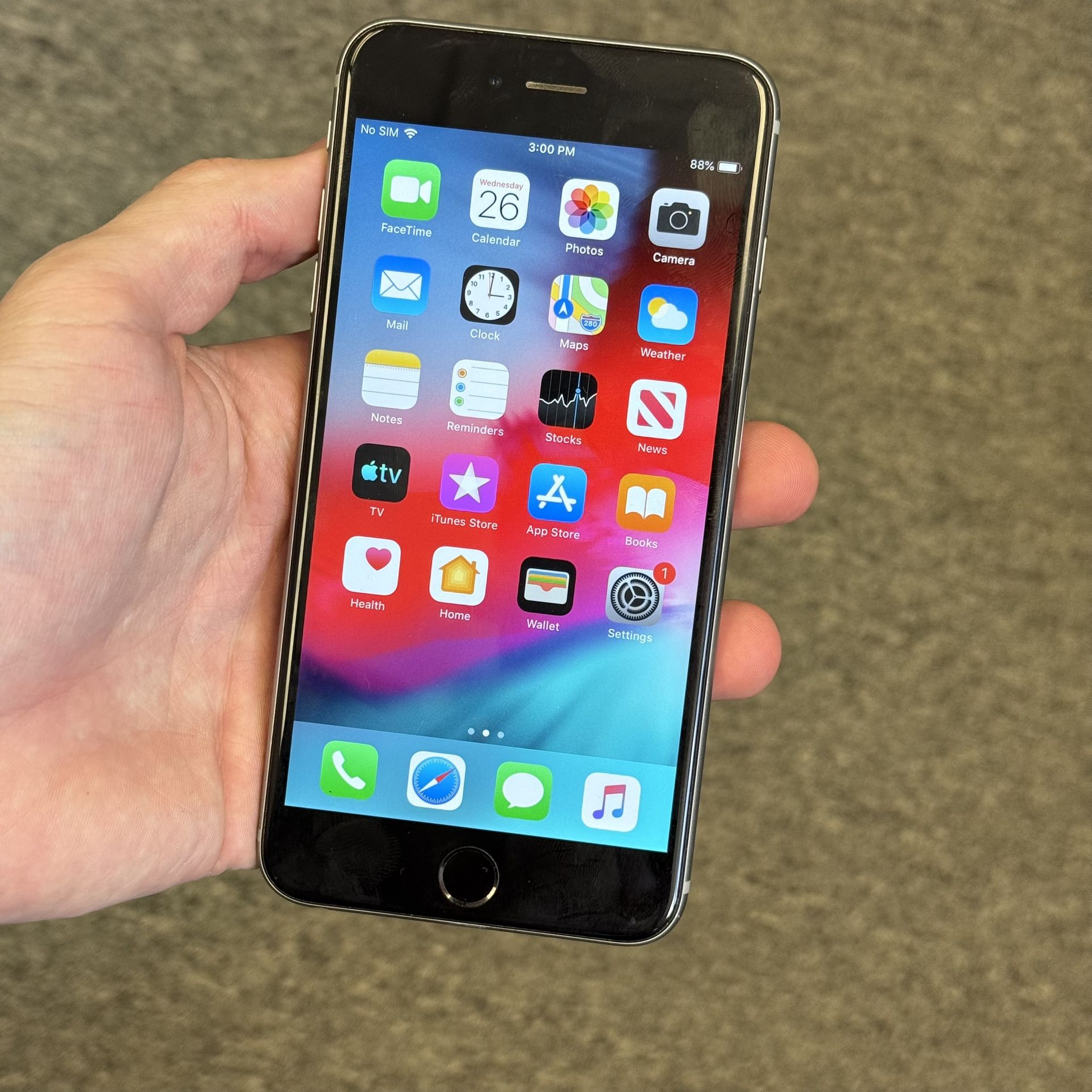 Apple iPhone 6 Plus 16GB Unlocked