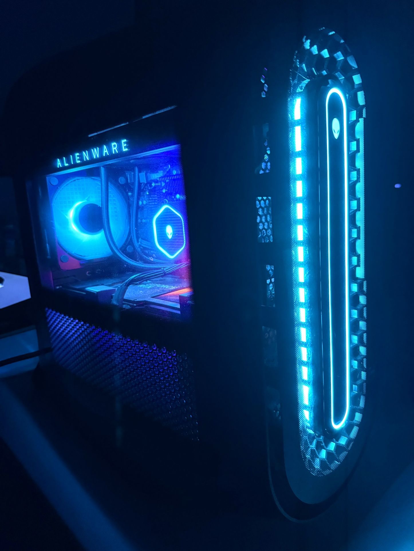 Alienware Gaming PC — Intel i9 13900KF / RTX 4070 Super / 32GB DDR5 / 2TB SSD