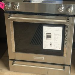 Kitchen Aid Electric Range 