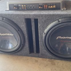 2 x Pioneer TS-W310D4 12" Dual Sub Box