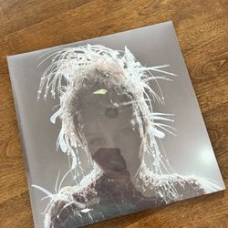 Miley Cyrus -Something Beautiful - SIGNED Exclusive Vinyl (Sea Blue)