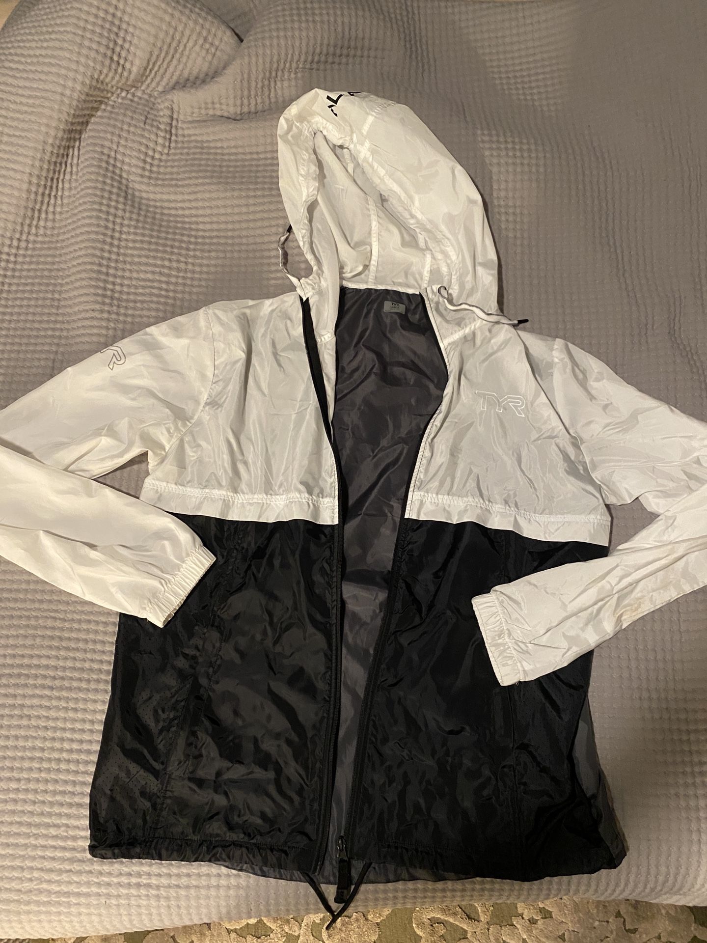 Men’s Rain Jacket Coat Size Medium