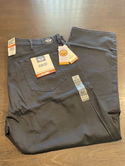 44 W x 30 L Men’s Dockers Lightweight Jean Pants
