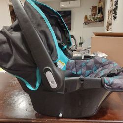 Evenflo infant car seat