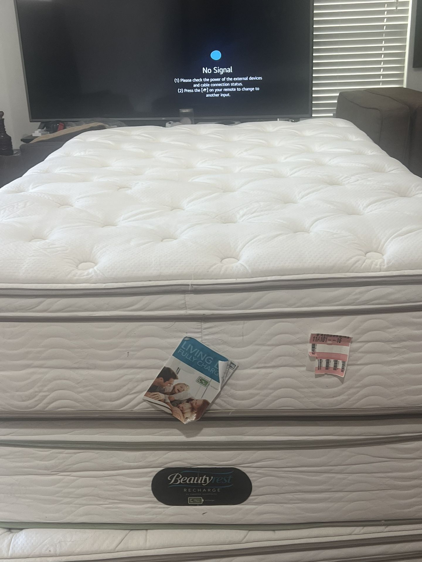 USED FULL SIZE BEAUTYREST PILLOWTOP MATTRESS WITH BOX SPRING DELIVERY