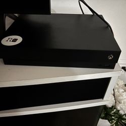 Xbox One X