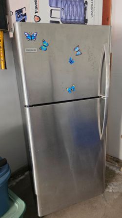 Frigidaire refrigerator  $150 if you pick it up Sunday July 12
