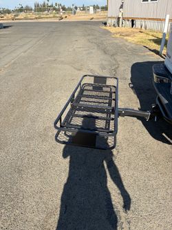 Hitch mount cargo carrier rack basket