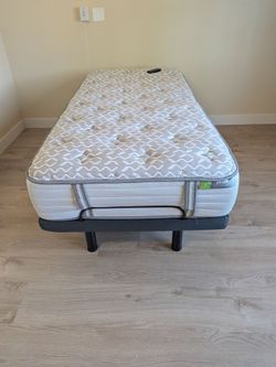 Adjustable bed