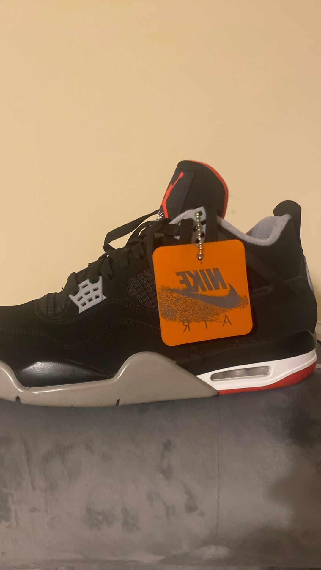 Bred 4s Jordan