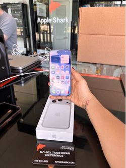 iPhone 17 Pro 256 GB unlocked to any carrier! 90 Day warranty! We offer financing.