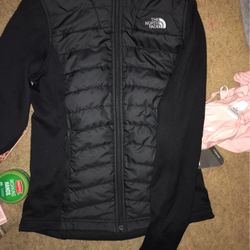 brand new women’s north face jacket