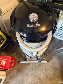 Electric Char-Broil Patio Bistro