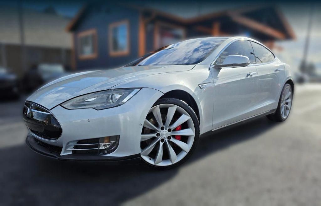 2014 Tesla Model S