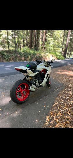 2019 Ducati SuperSport S
