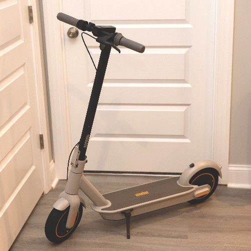Segway Ninebot MAX G30LP - 700W Electric Scooter