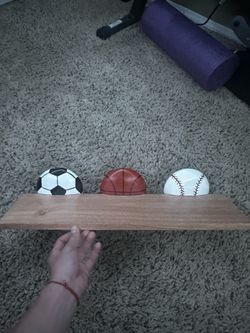 Sports shelf