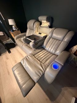 3 seat recliner with outlets, middle table, lights and power headrest