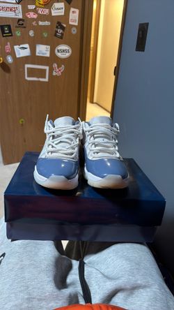 Jordan 11 Low Diffused Blues