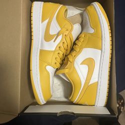Air Jordan 1 Low 