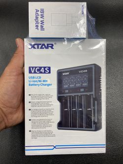 XTAR VC4s Battery Charger (New)