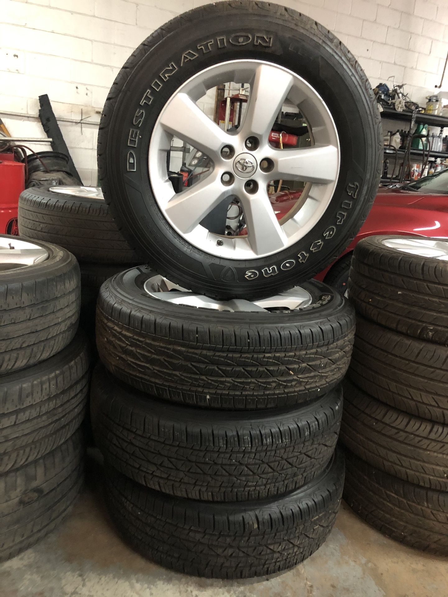 235/65/18 FireStone Tires w/ Wheels