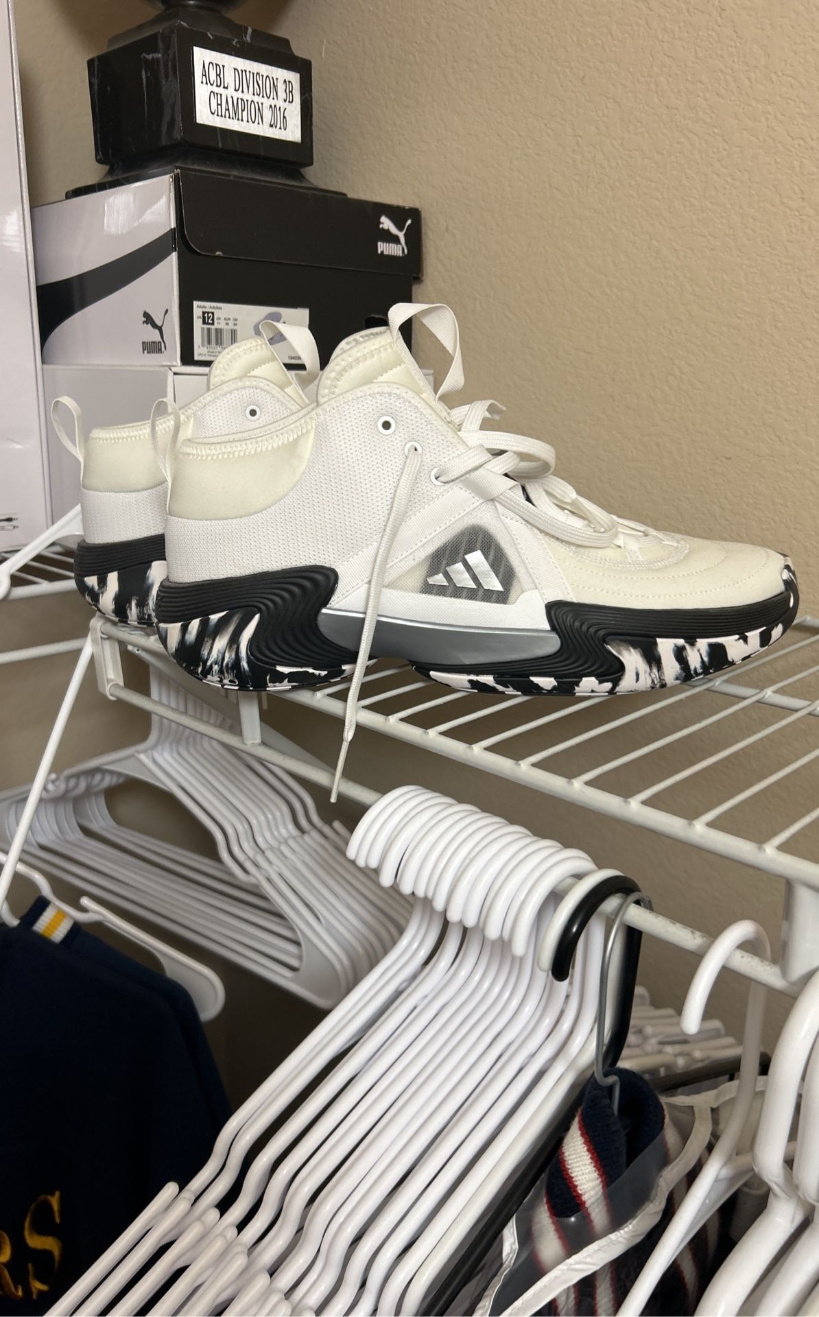 Adidas Exhibit Select 12 1/2