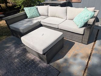 Outdoor wicker patio sofa
