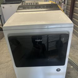 Whirlpool Washer And Gas Dryer