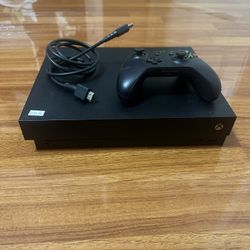 Xbox One X 1Tb With Controller