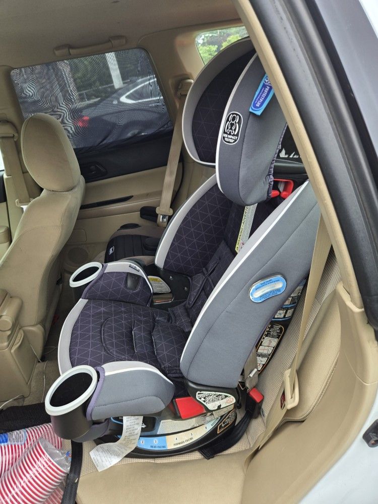 Graco 4ever Deluxe Car Seat