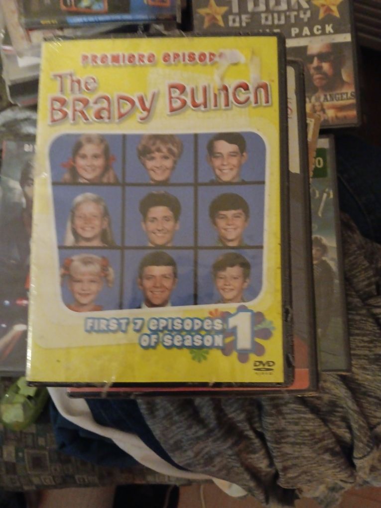 New DVD THE BRADY BUNCH first 7 Episodes