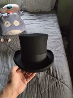 Ferrecci Top Hat
