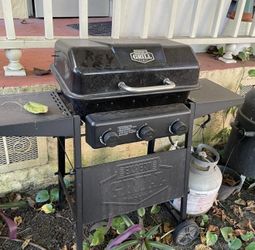 BBQ + GAS TANK